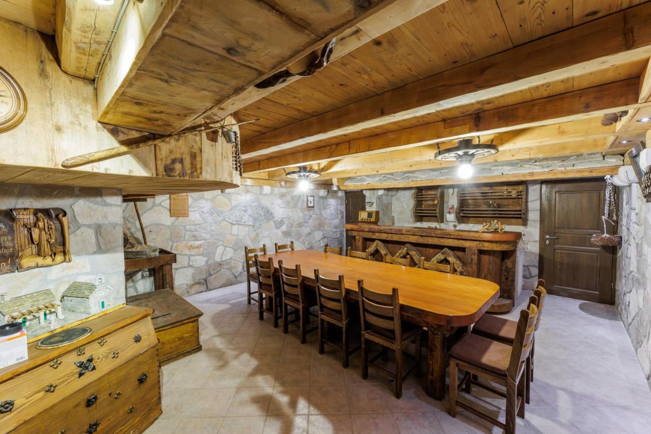 Villa Atrium Makarska Exteriör bild